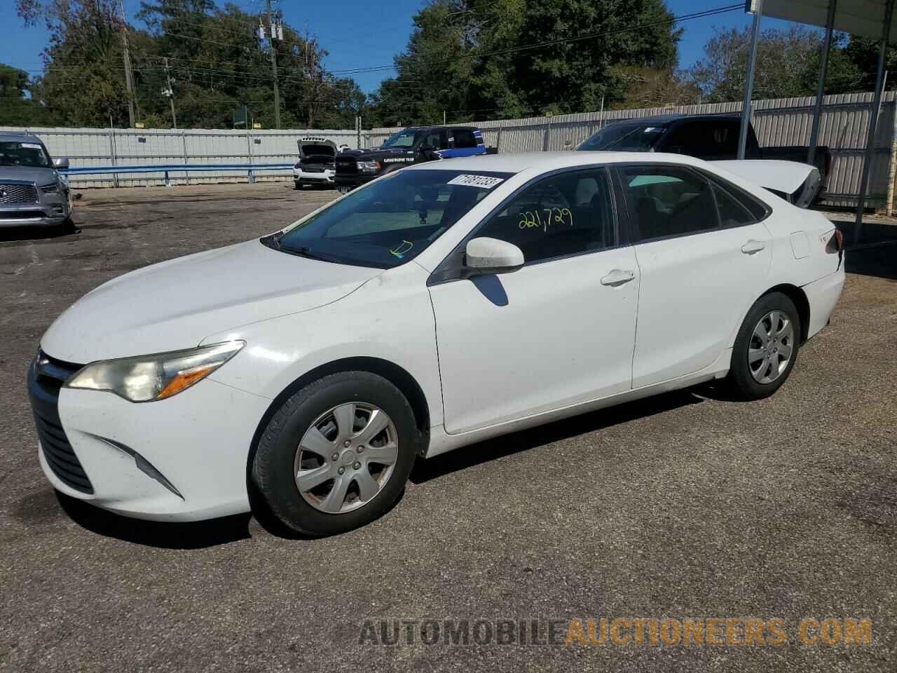 4T1BF1FK0GU142000 TOYOTA CAMRY 2016