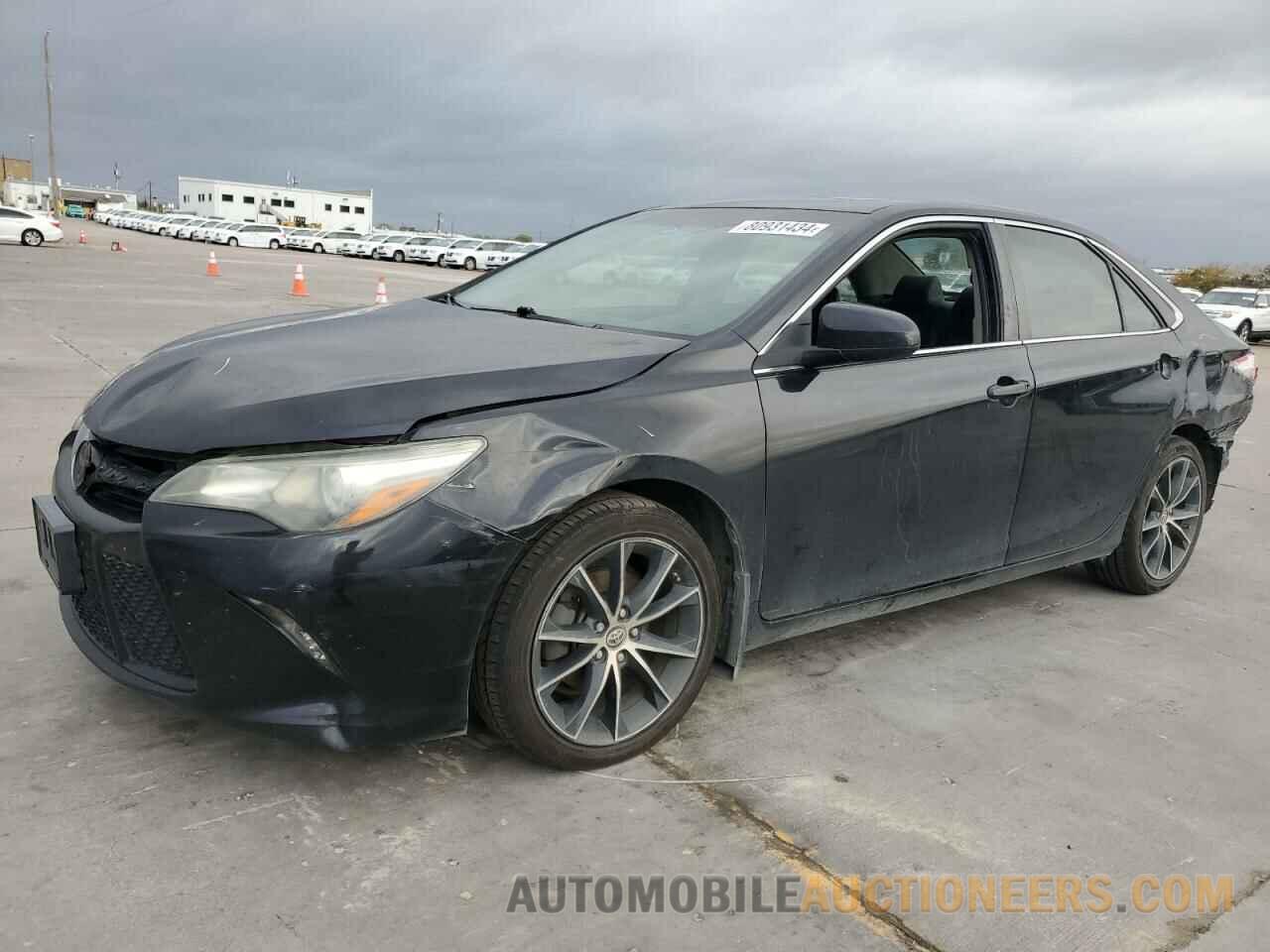 4T1BF1FK0GU166863 TOYOTA CAMRY 2016