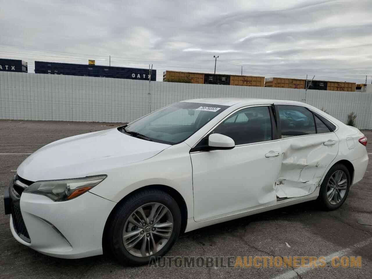 4T1BF1FK0GU184330 TOYOTA CAMRY 2016