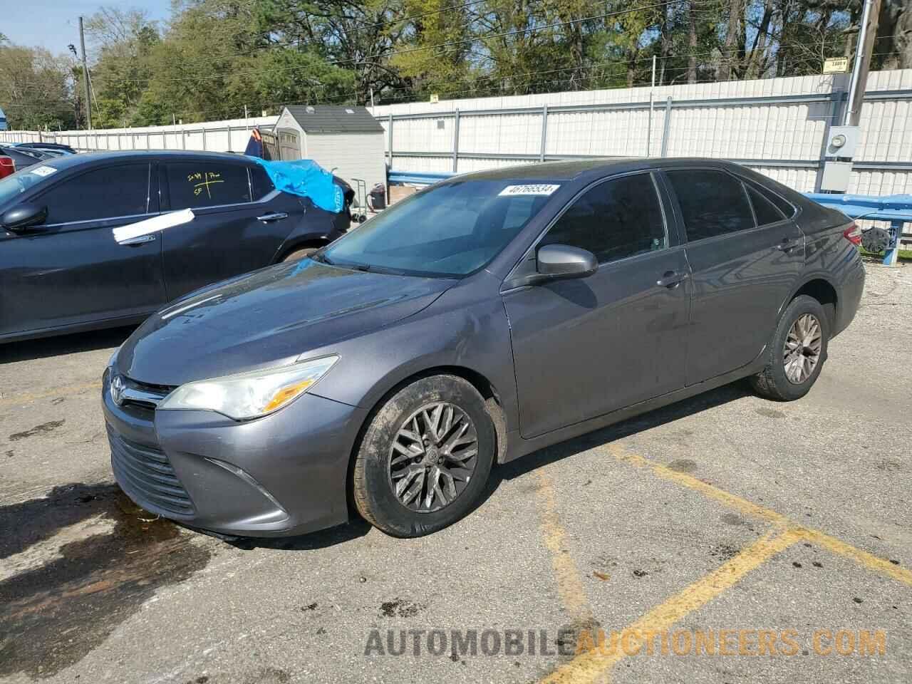 4T1BF1FK0GU204933 TOYOTA CAMRY 2016