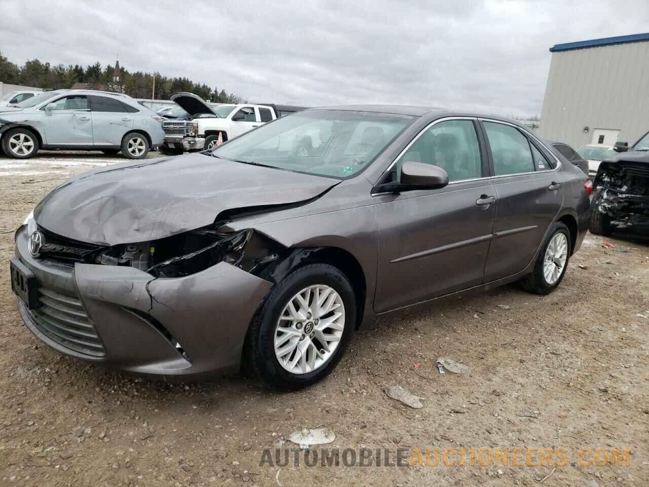 4T1BF1FK0GU233185 TOYOTA CAMRY 2016