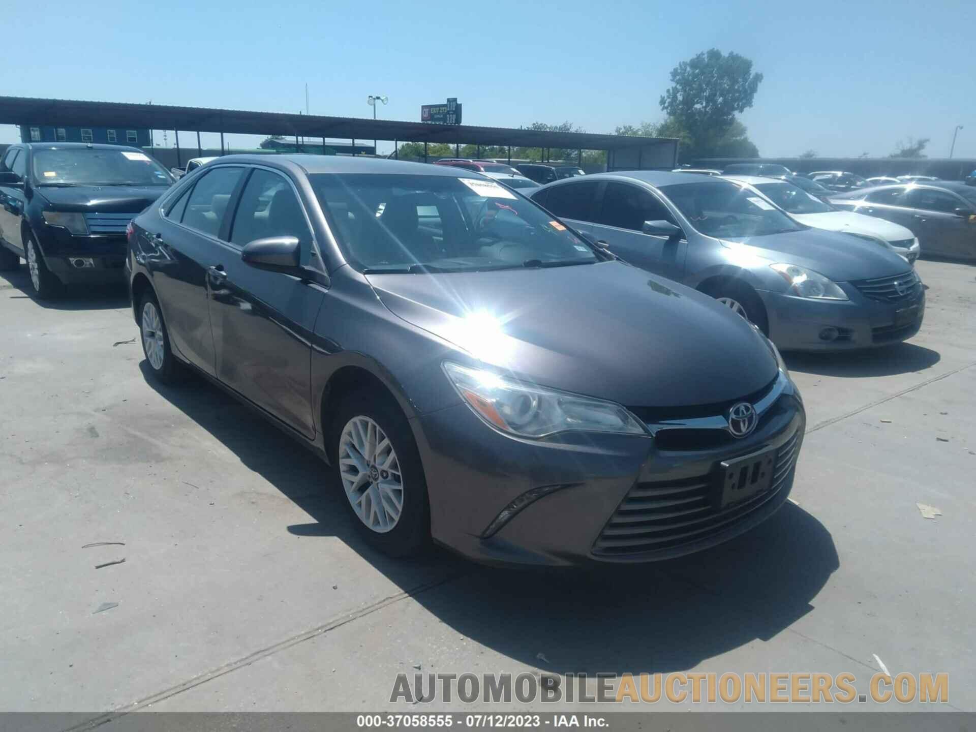 4T1BF1FK0GU239827 TOYOTA CAMRY 2016