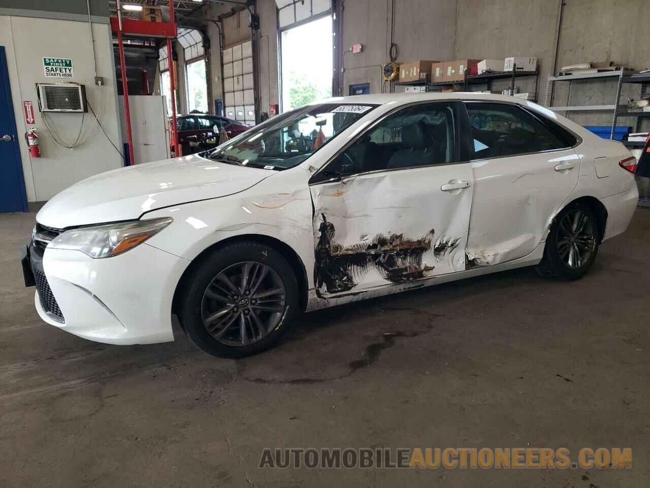 4T1BF1FK0GU243117 TOYOTA CAMRY 2016