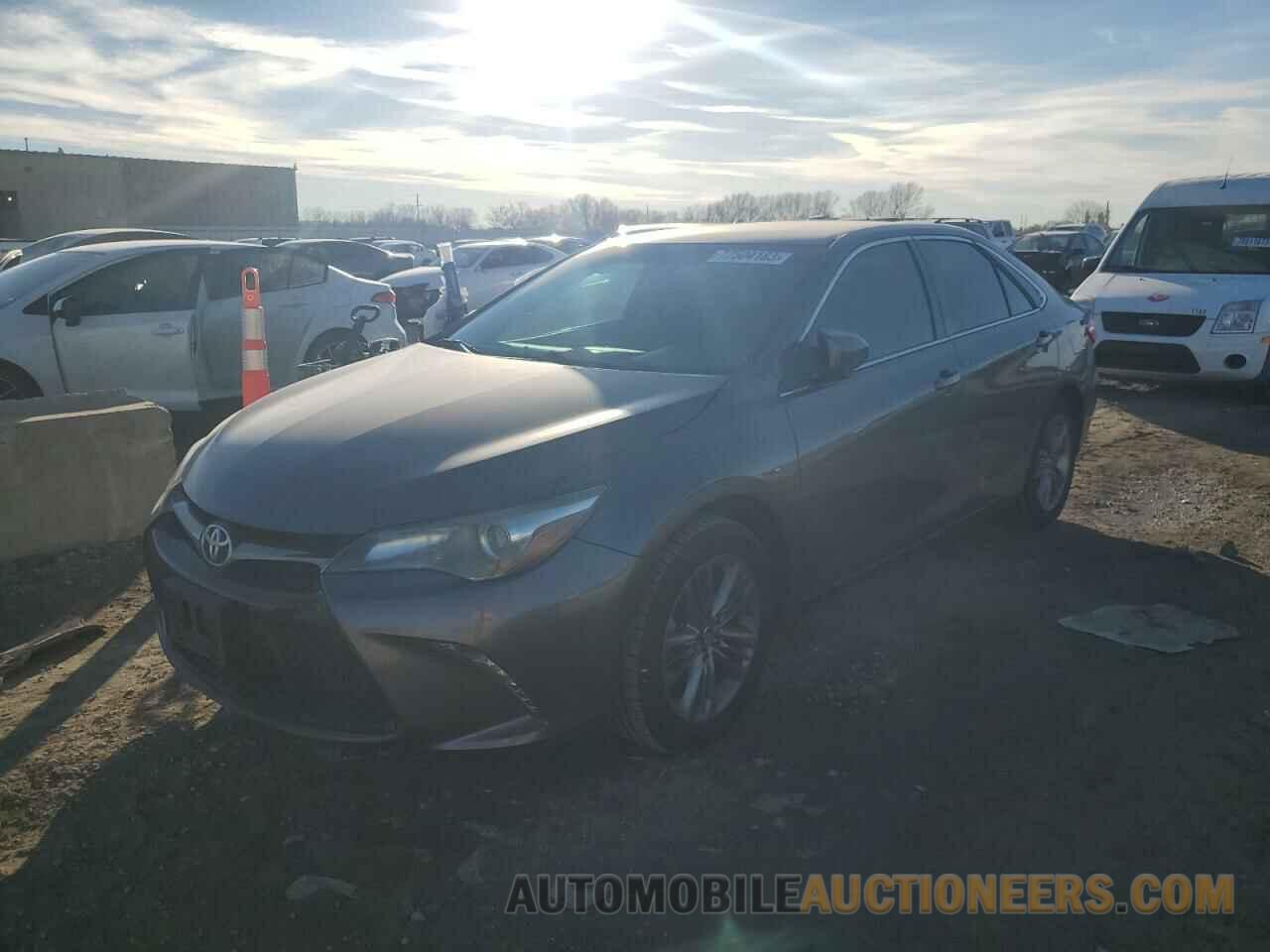 4T1BF1FK0GU251766 TOYOTA CAMRY 2016