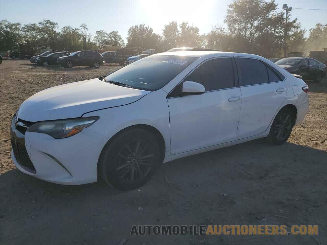 4T1BF1FK0GU253050 TOYOTA CAMRY 2016