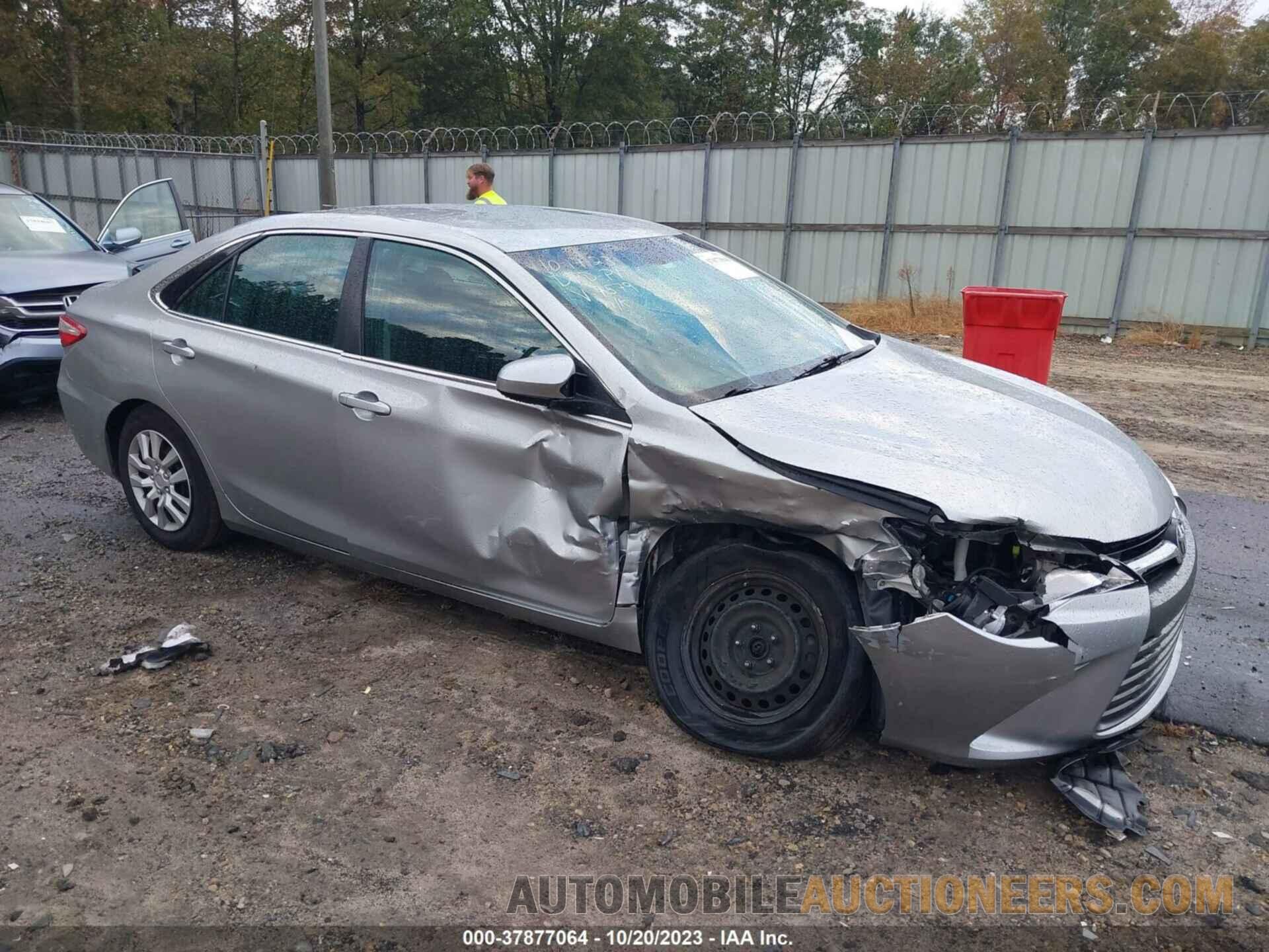 4T1BF1FK0GU507579 TOYOTA CAMRY 2016