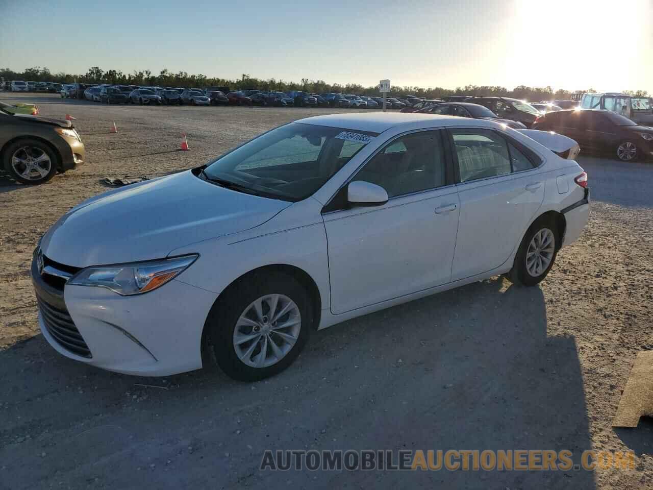 4T1BF1FK0GU509767 TOYOTA CAMRY 2016