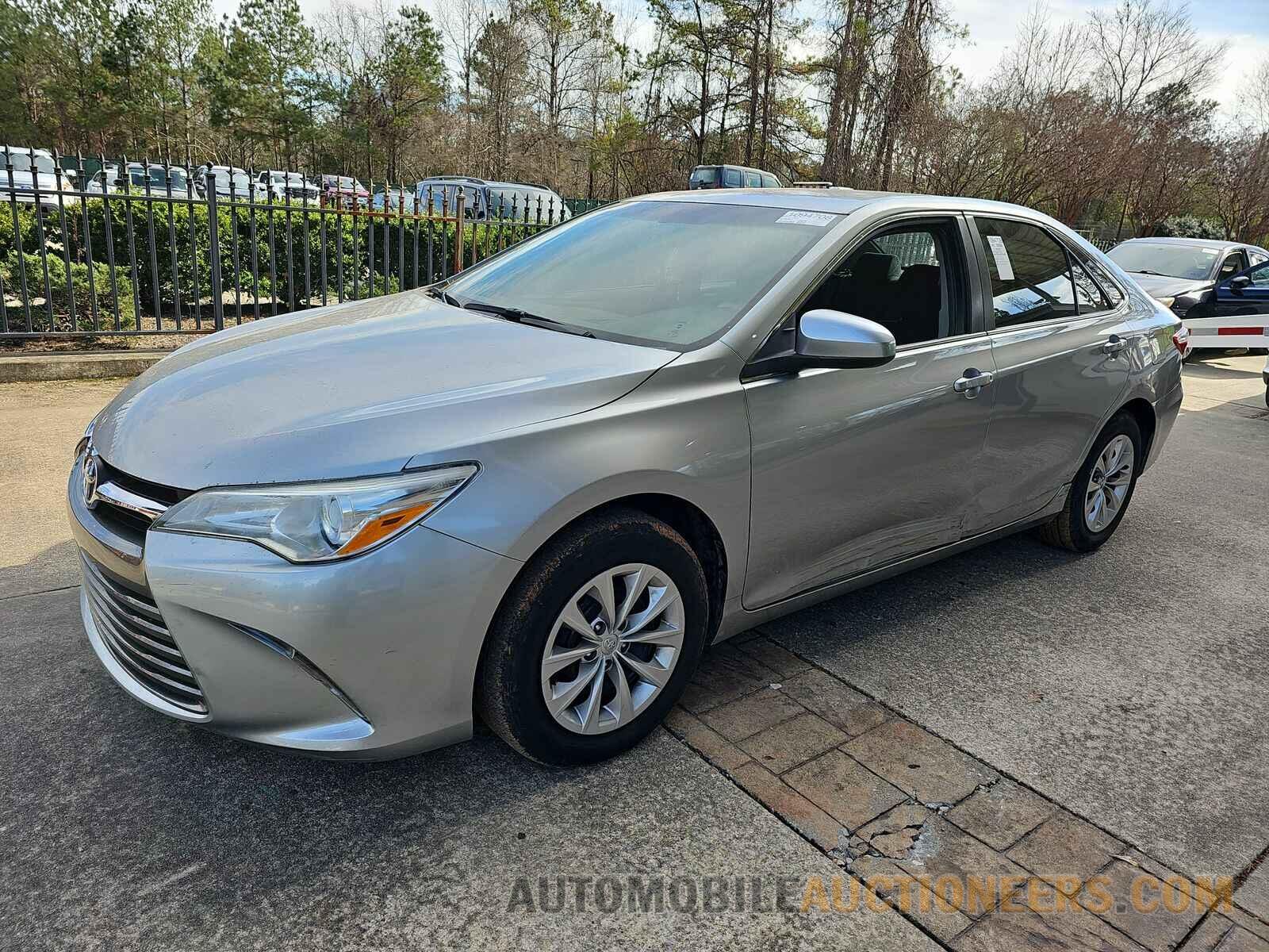 4T1BF1FK0GU518629 Toyota Camry 2016