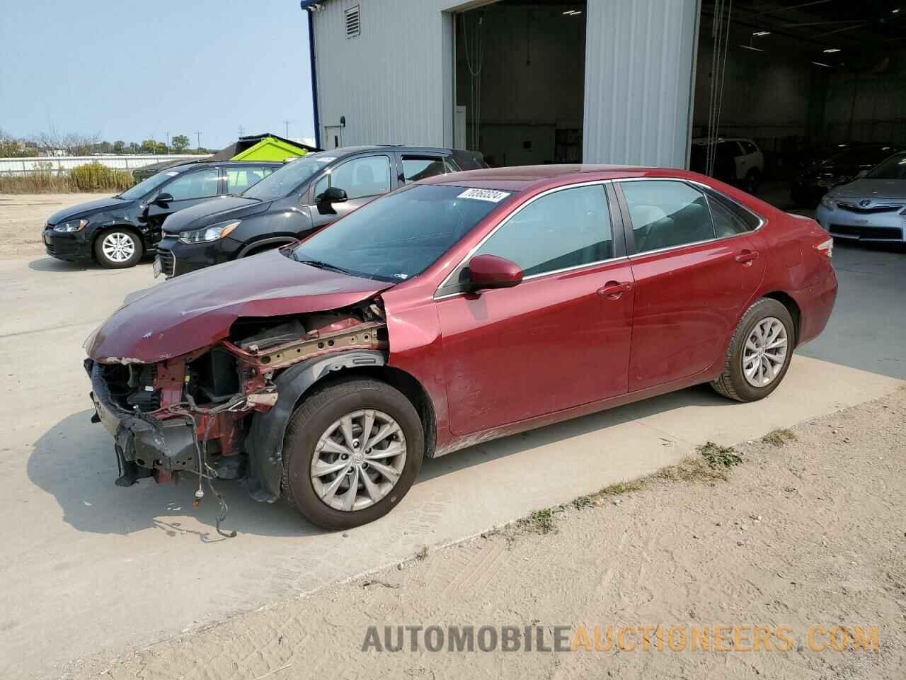 4T1BF1FK0GU520977 TOYOTA CAMRY 2016