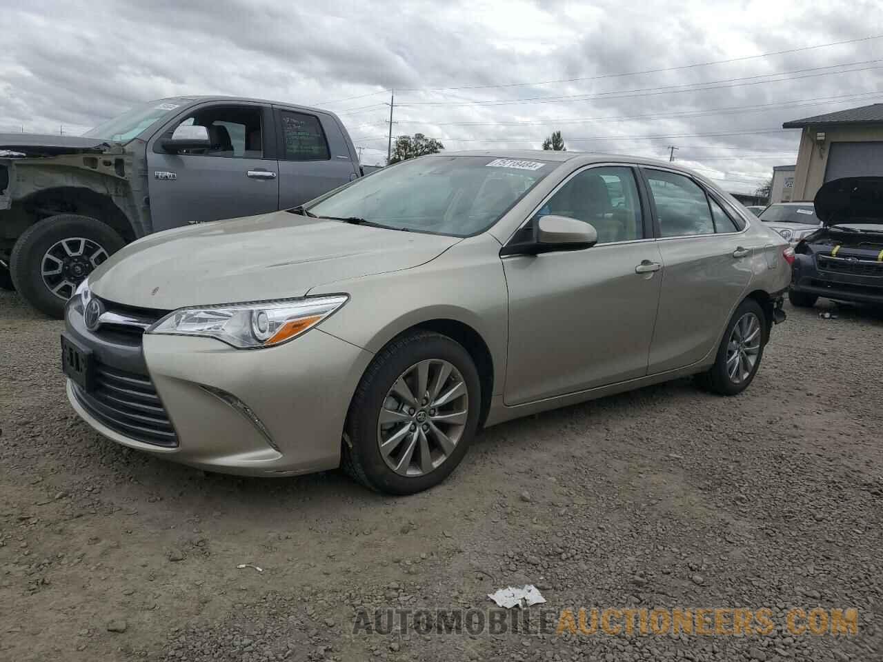 4T1BF1FK0GU586543 TOYOTA CAMRY 2016