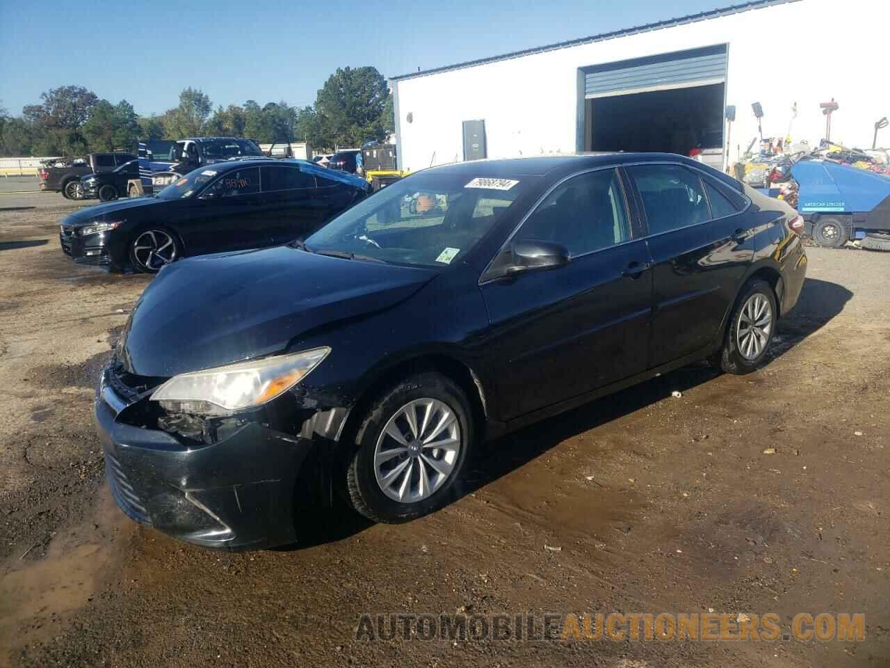 4T1BF1FK0HU268195 TOYOTA CAMRY 2017