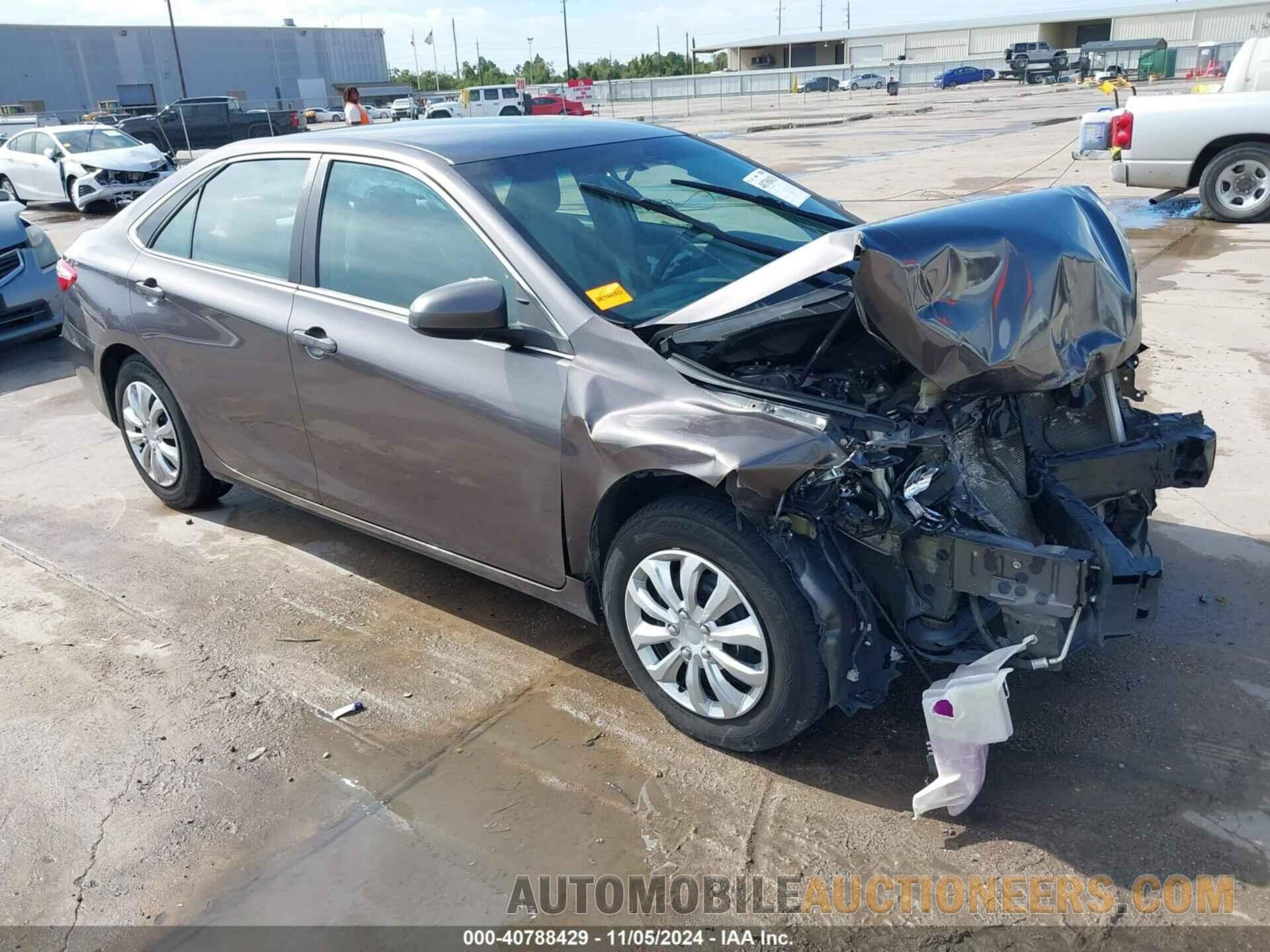 4T1BF1FK0HU271727 TOYOTA CAMRY 2017