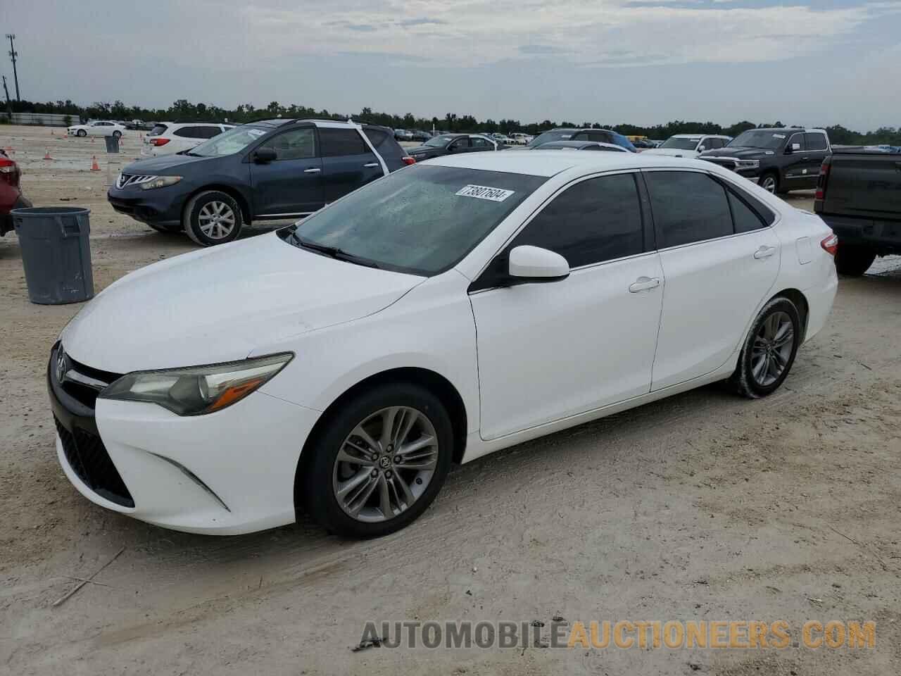 4T1BF1FK0HU275261 TOYOTA CAMRY 2017