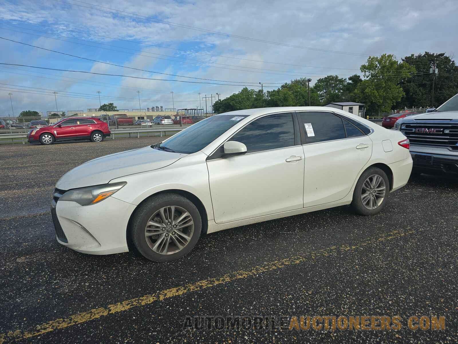 4T1BF1FK0HU292352 Toyota Camry 2017