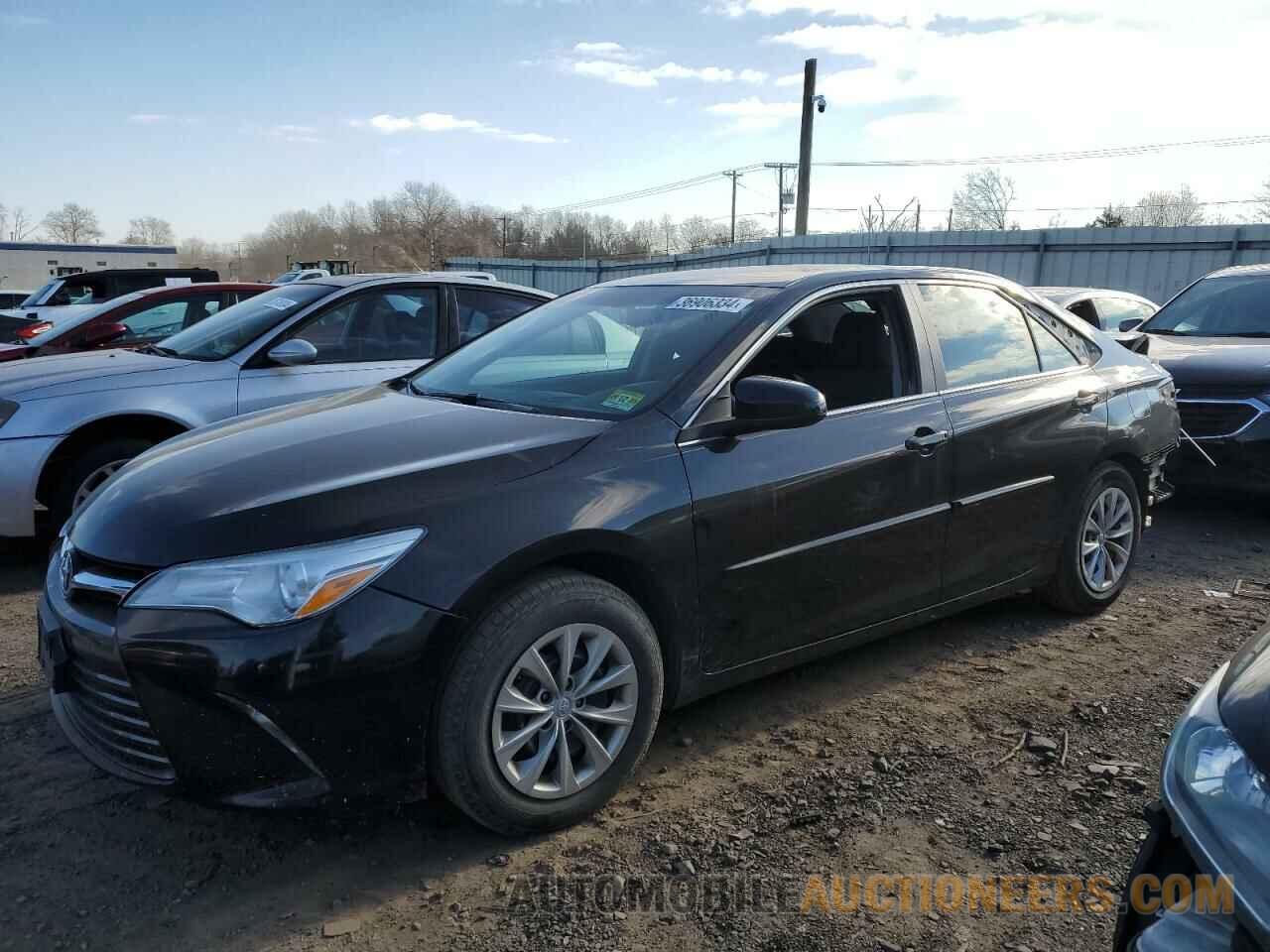 4T1BF1FK0HU316102 TOYOTA CAMRY 2017