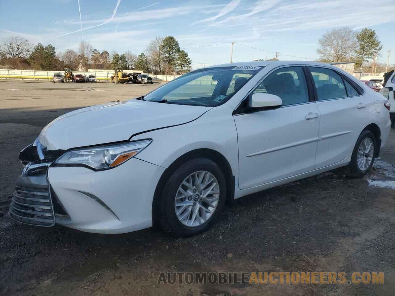 4T1BF1FK0HU331425 TOYOTA CAMRY 2017