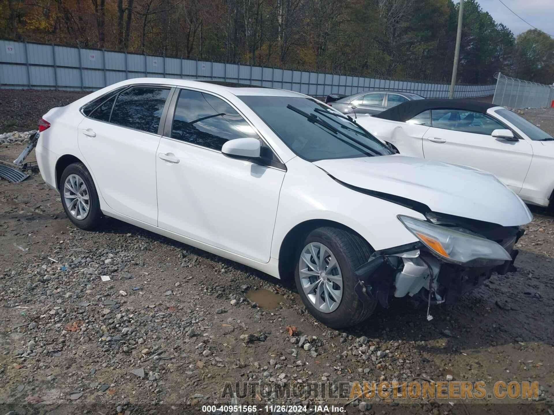 4T1BF1FK0HU338228 TOYOTA CAMRY 2017