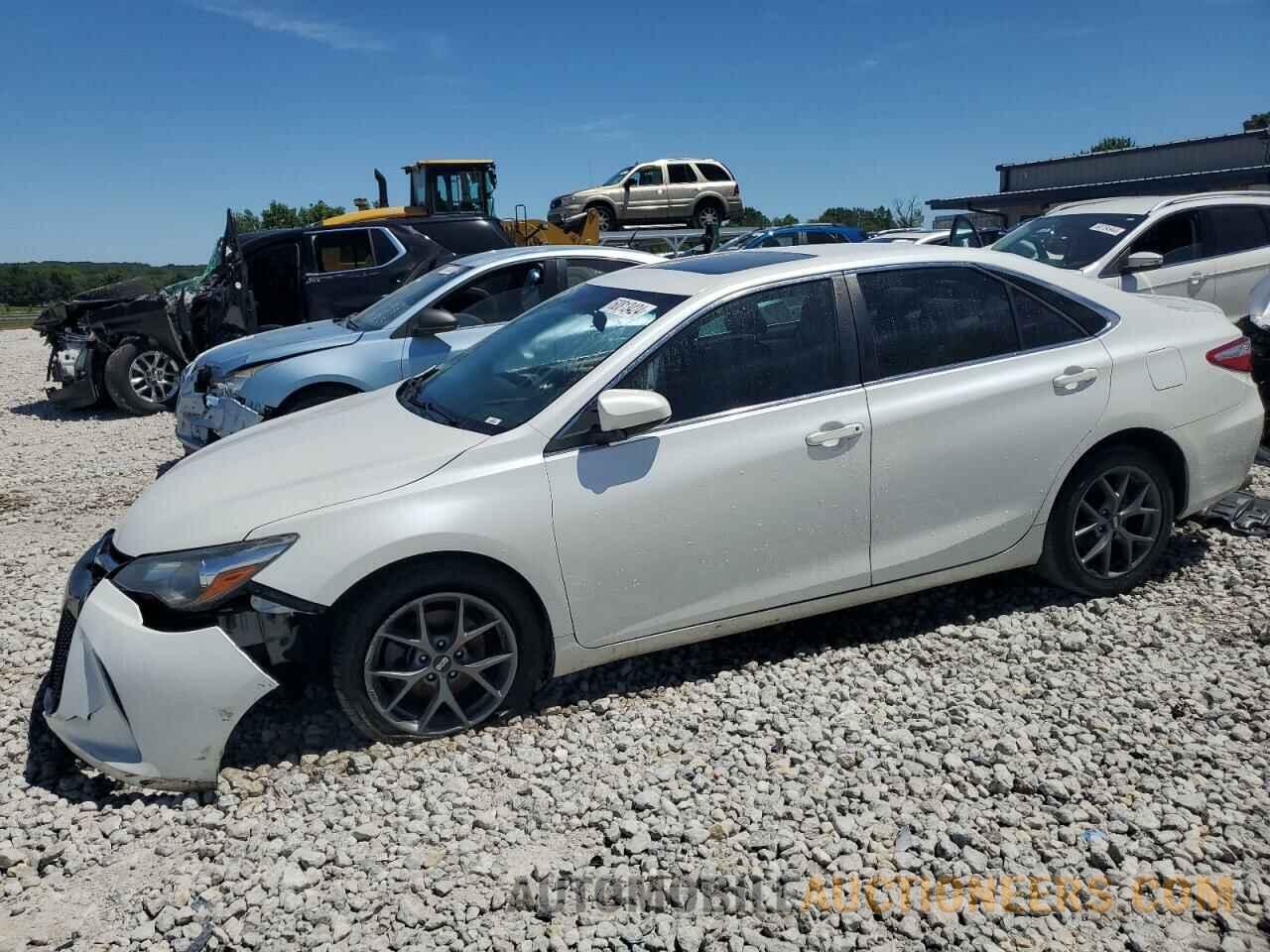 4T1BF1FK0HU340822 TOYOTA CAMRY 2017