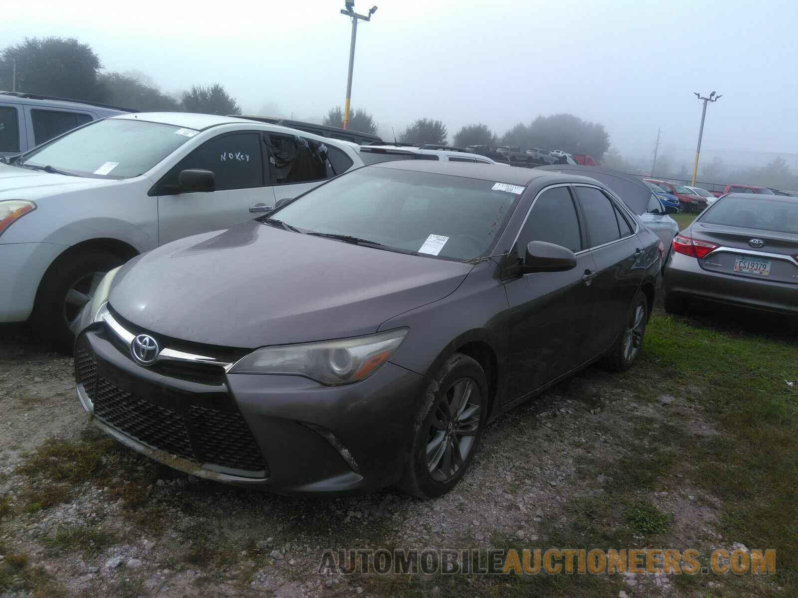 4T1BF1FK0HU345356 Toyota Camry 2017