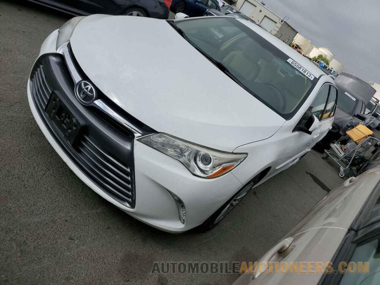 4T1BF1FK0HU351352 TOYOTA CAMRY 2017