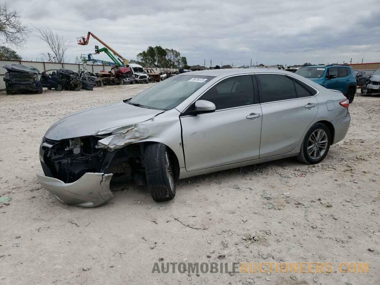 4T1BF1FK0HU370483 TOYOTA CAMRY 2017