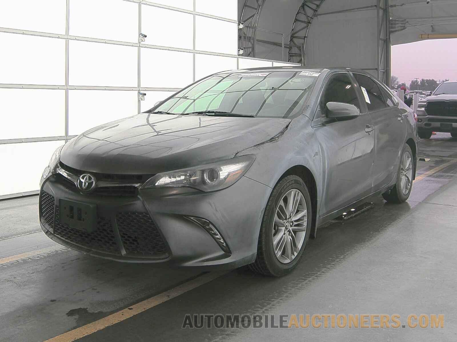 4T1BF1FK0HU415650 Toyota Camry 2017