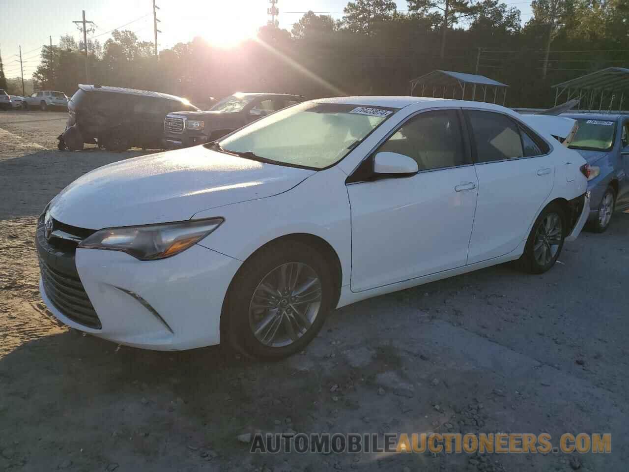 4T1BF1FK0HU417320 TOYOTA CAMRY 2017