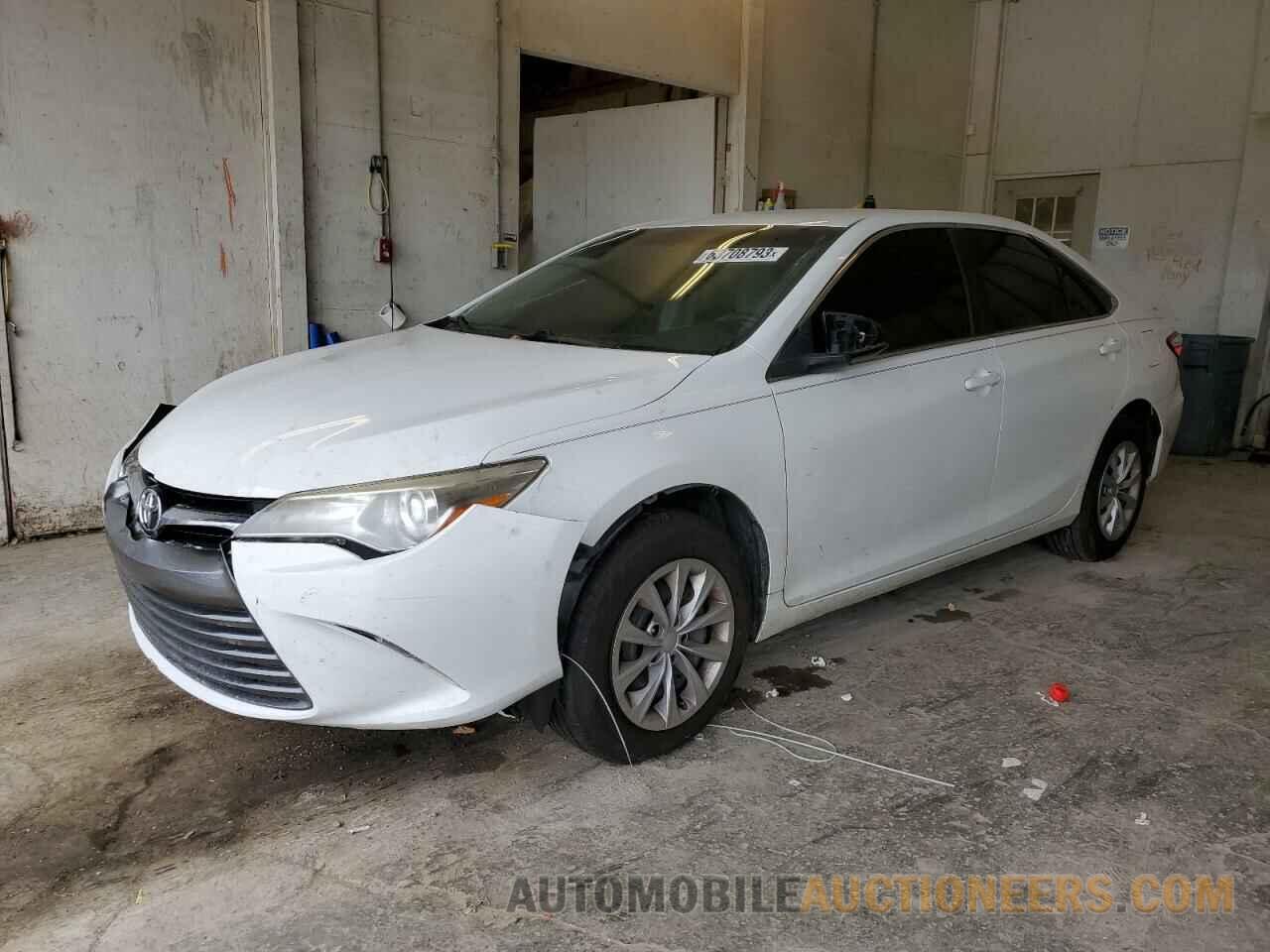 4T1BF1FK0HU443318 TOYOTA CAMRY 2017