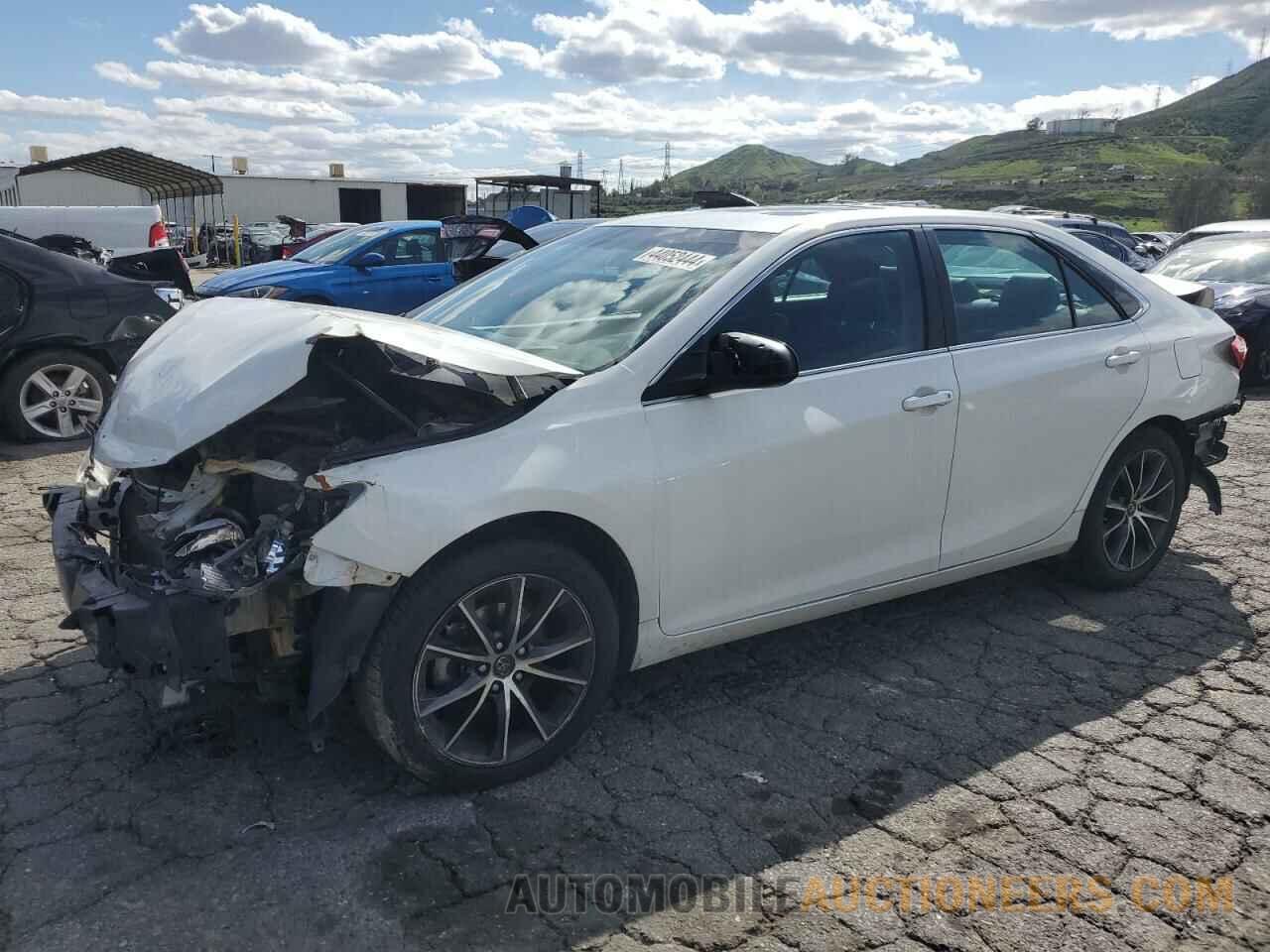 4T1BF1FK0HU662828 TOYOTA CAMRY 2017