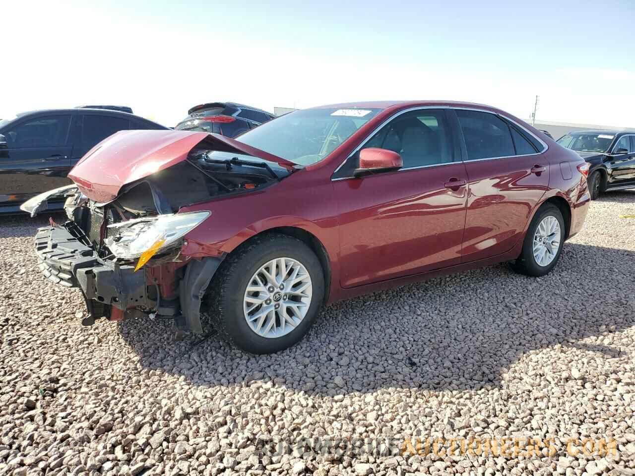 4T1BF1FK0HU716256 TOYOTA CAMRY 2017