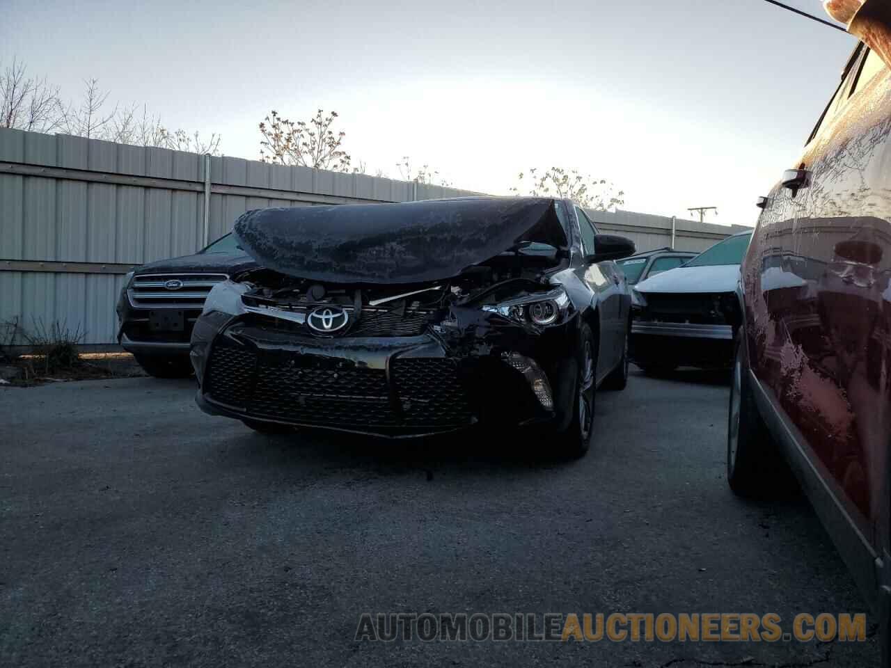 4T1BF1FK0HU721487 TOYOTA CAMRY 2017