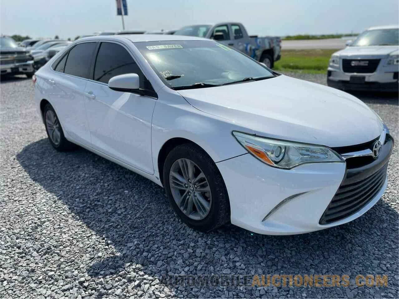 4T1BF1FK0HU734823 TOYOTA CAMRY 2017