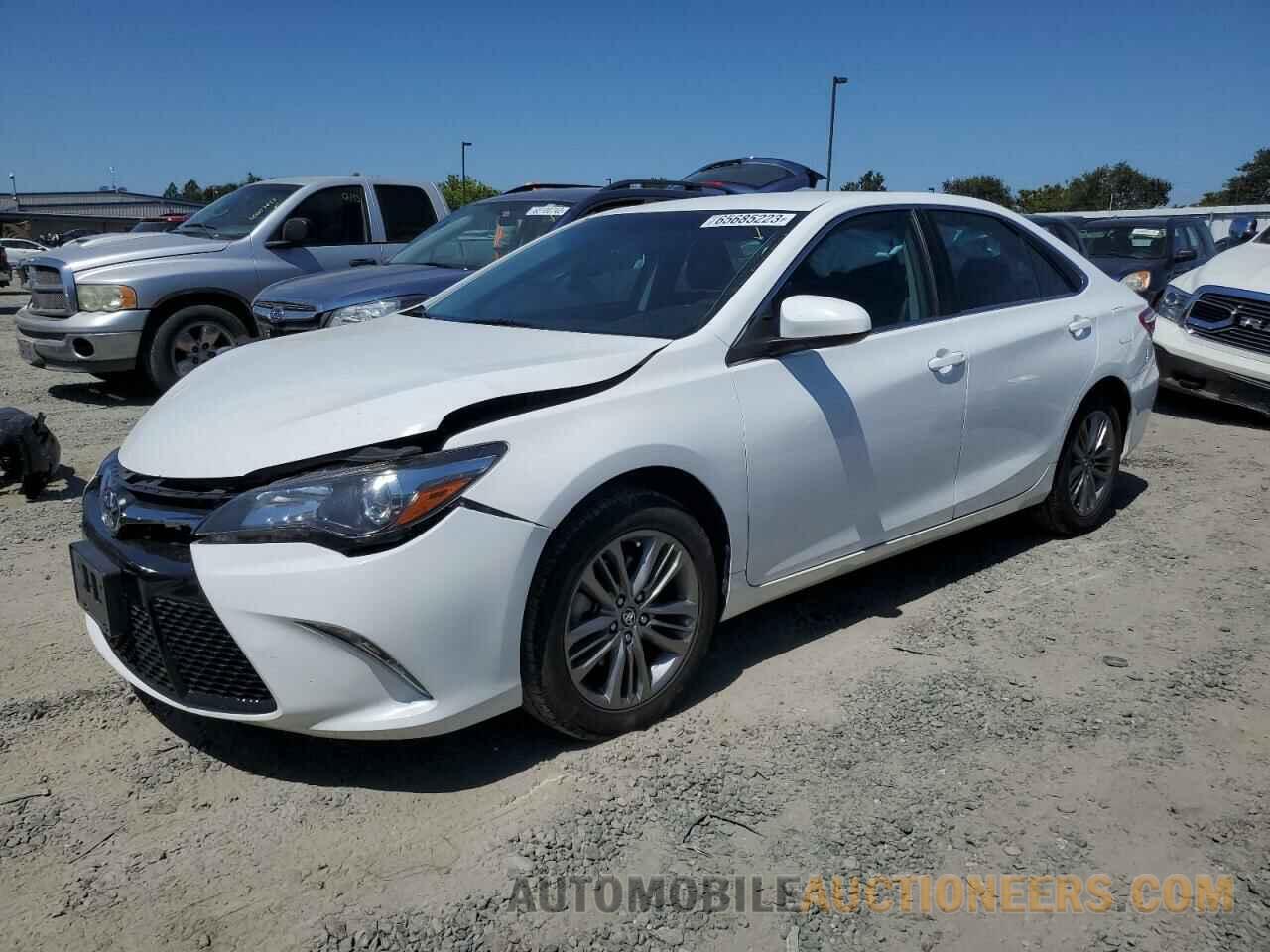 4T1BF1FK0HU774318 TOYOTA CAMRY 2017