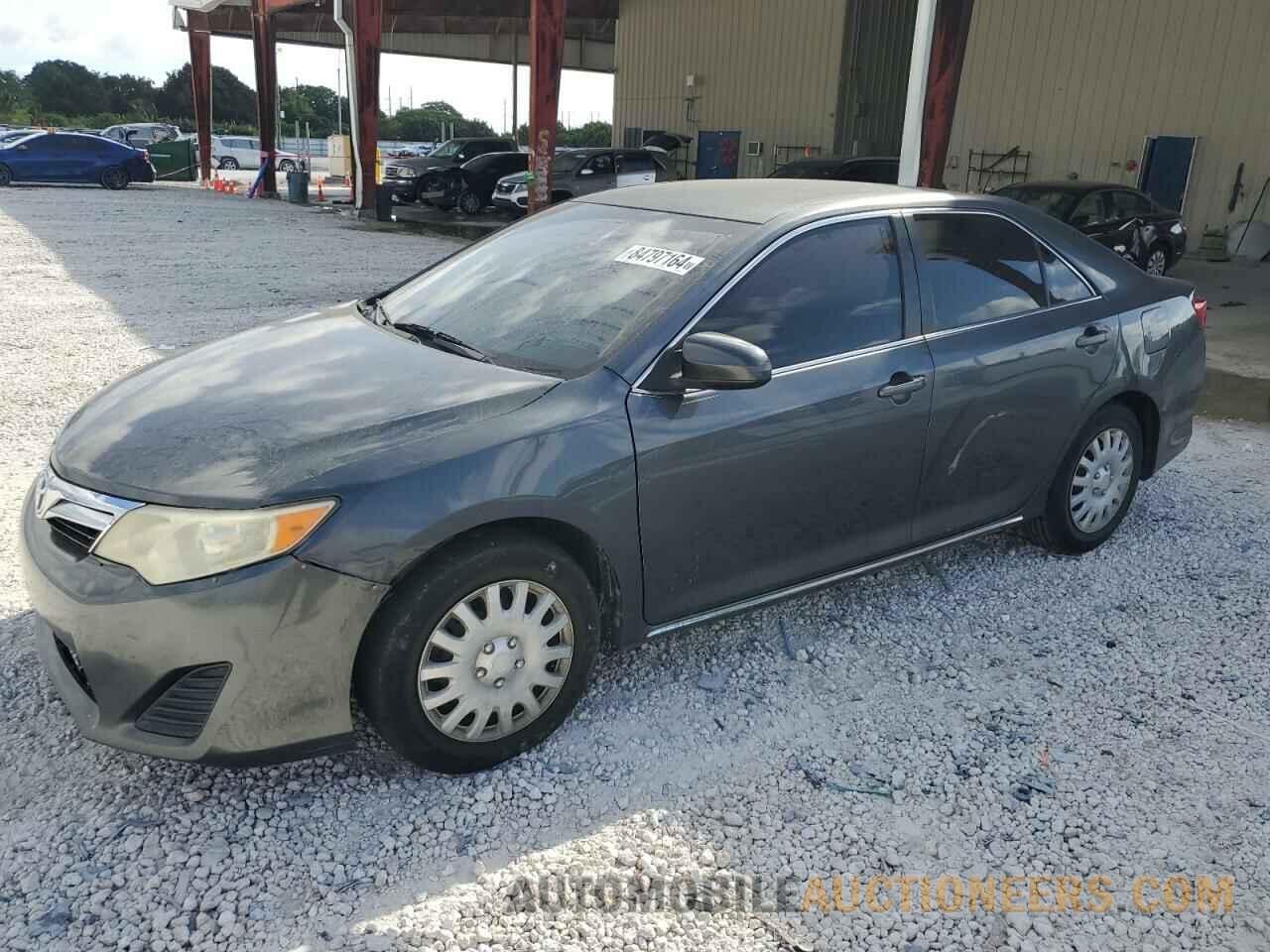 4T1BF1FK1CU008221 TOYOTA CAMRY 2012