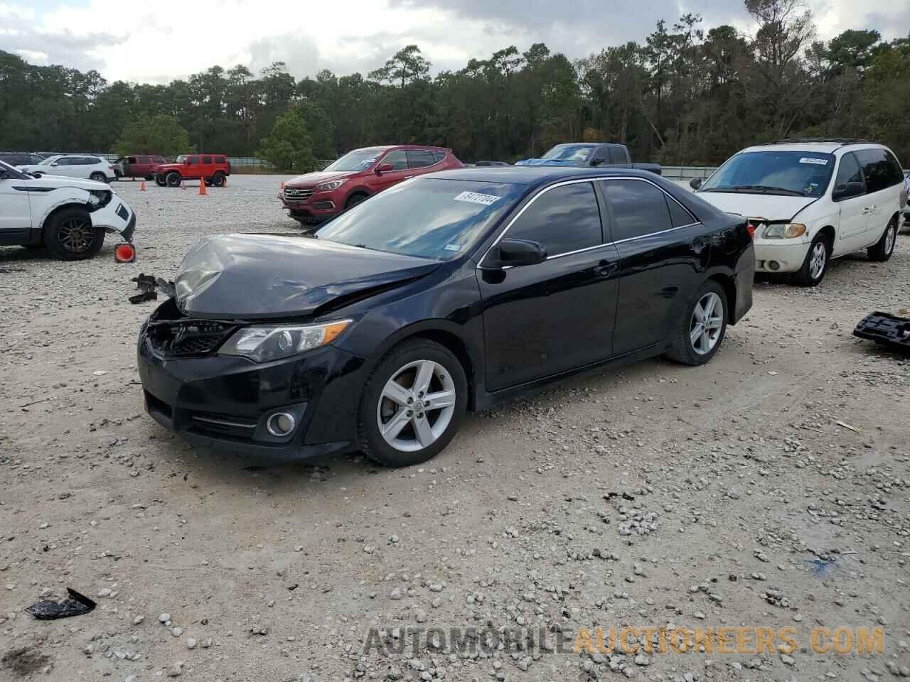 4T1BF1FK1CU079533 TOYOTA CAMRY 2012