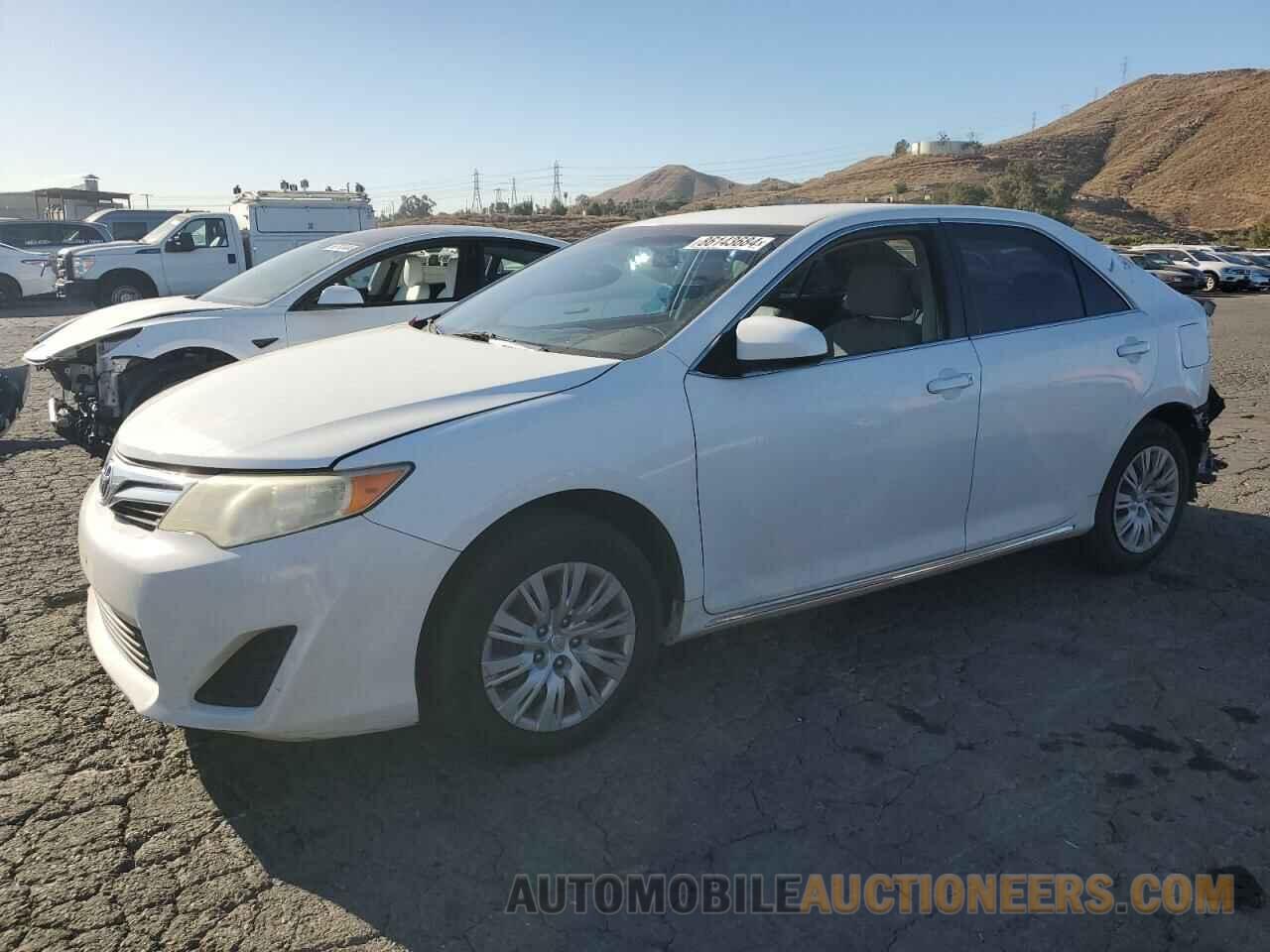 4T1BF1FK1CU511800 TOYOTA CAMRY 2012