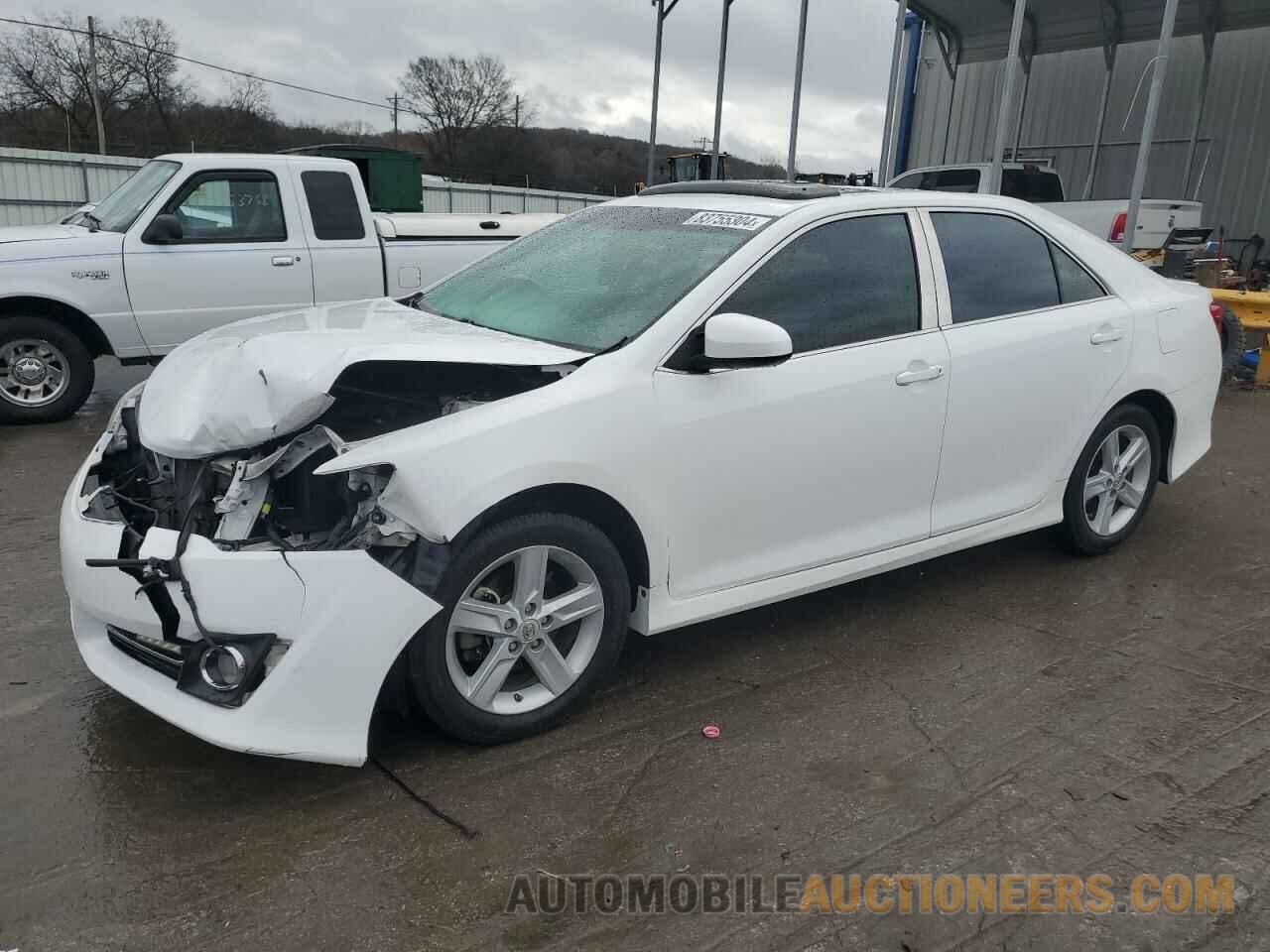 4T1BF1FK1DU243932 TOYOTA CAMRY 2013