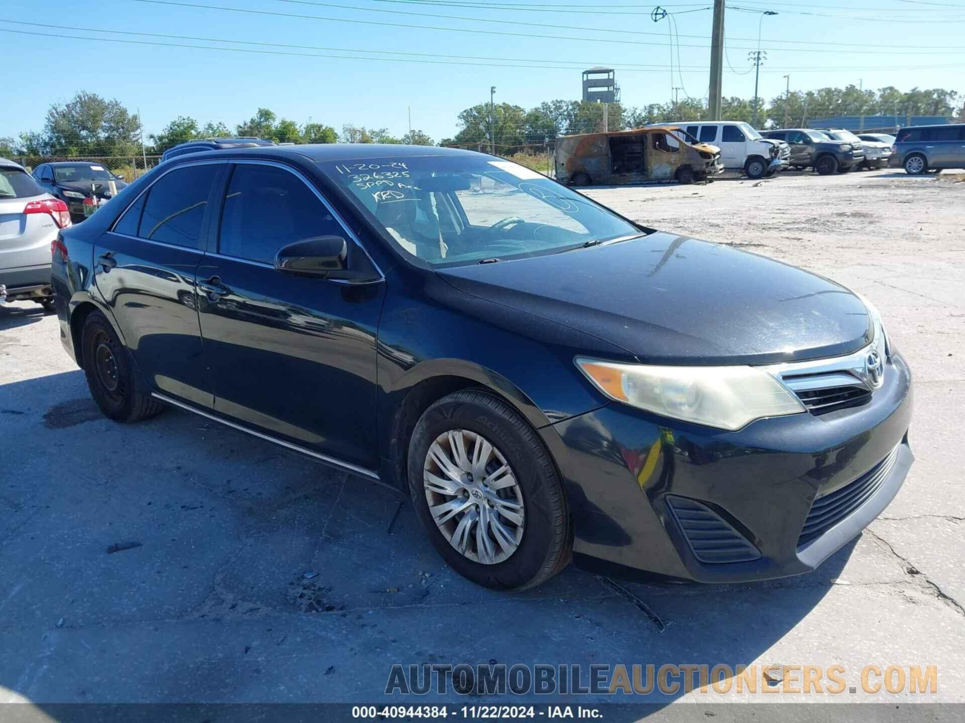 4T1BF1FK1DU264876 TOYOTA CAMRY 2013