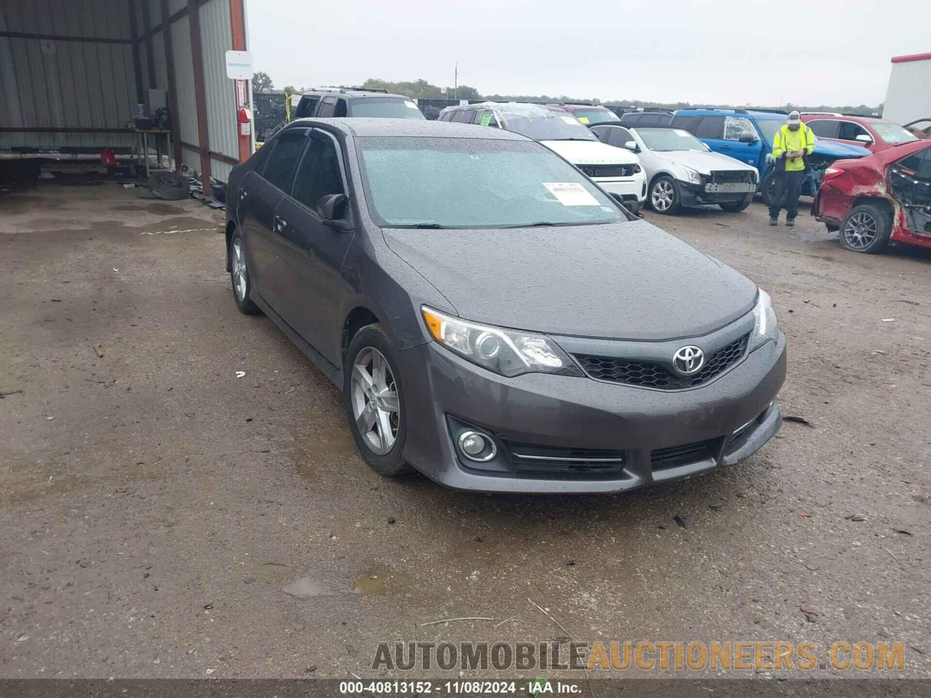 4T1BF1FK1EU749309 TOYOTA CAMRY 2014