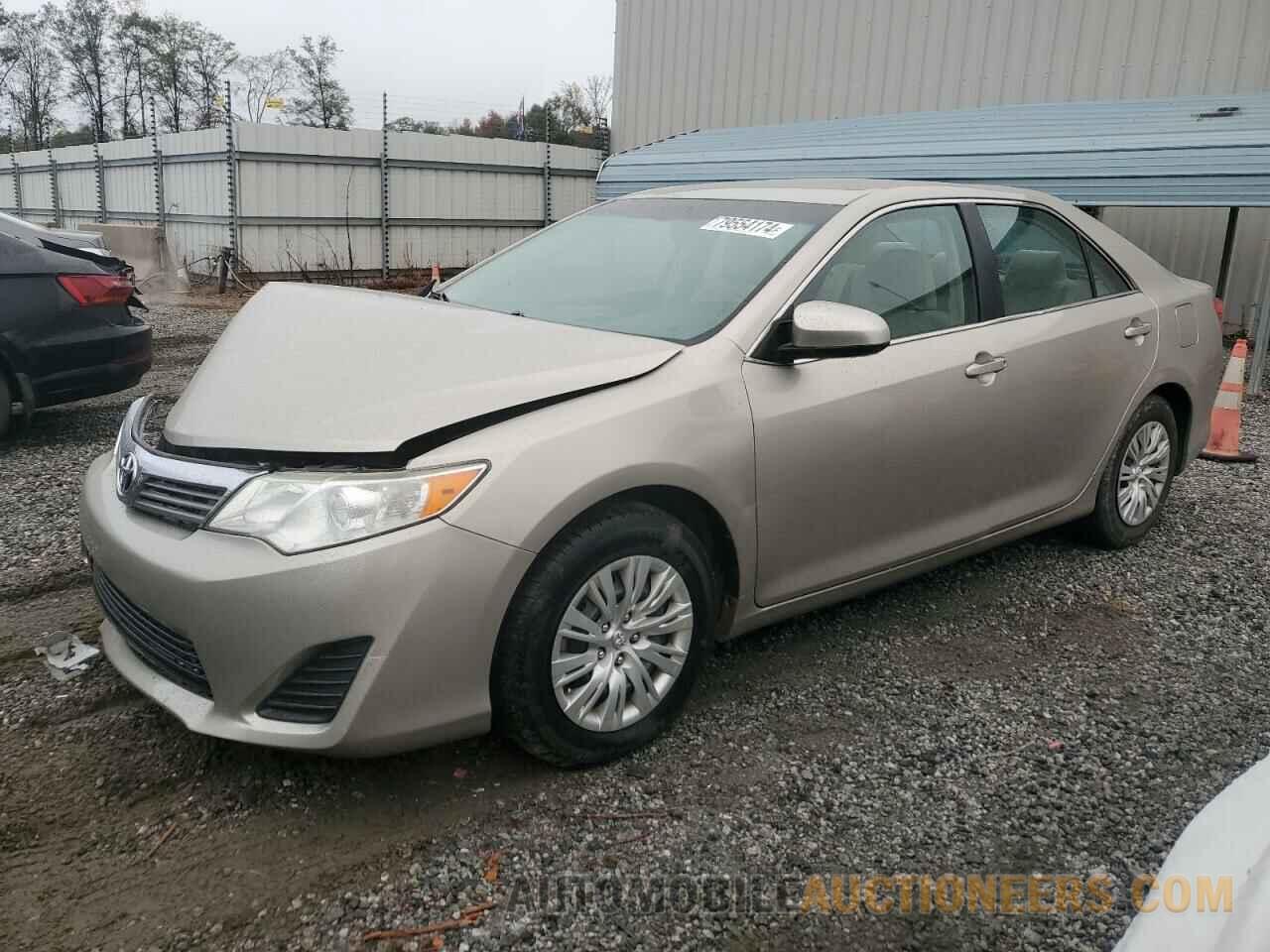 4T1BF1FK1EU849815 TOYOTA CAMRY 2014