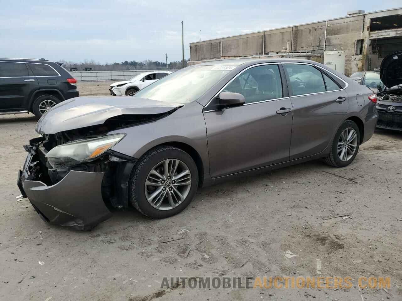 4T1BF1FK1FU008028 TOYOTA CAMRY 2015