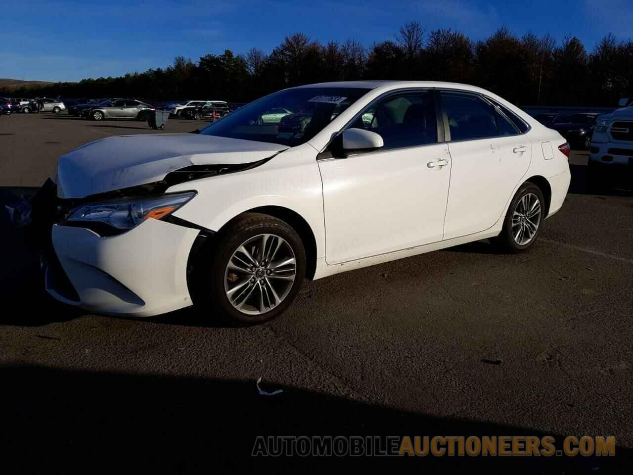 4T1BF1FK1FU049372 TOYOTA CAMRY 2015