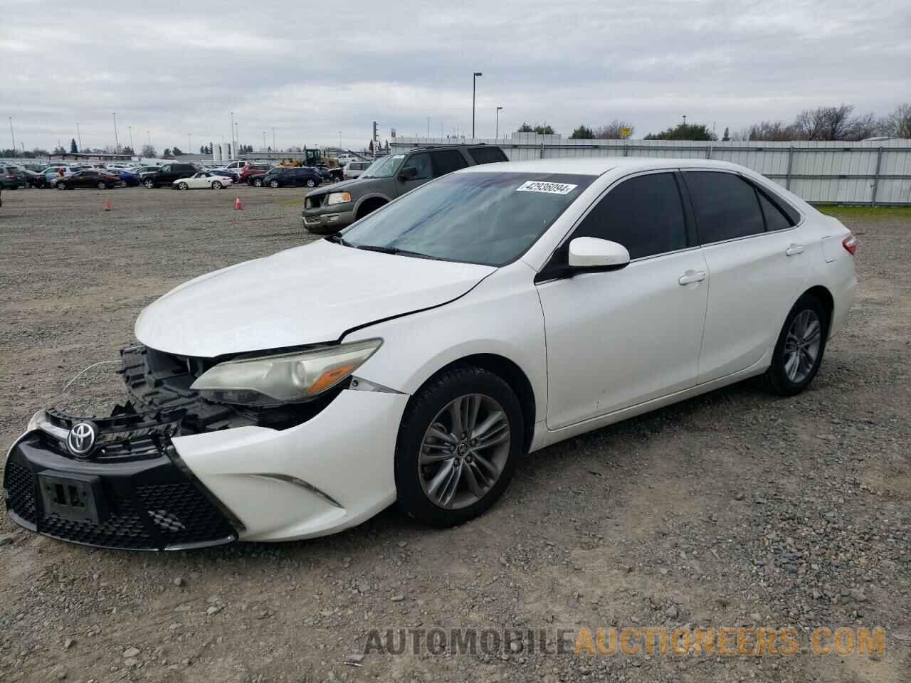 4T1BF1FK1FU056323 TOYOTA CAMRY 2015