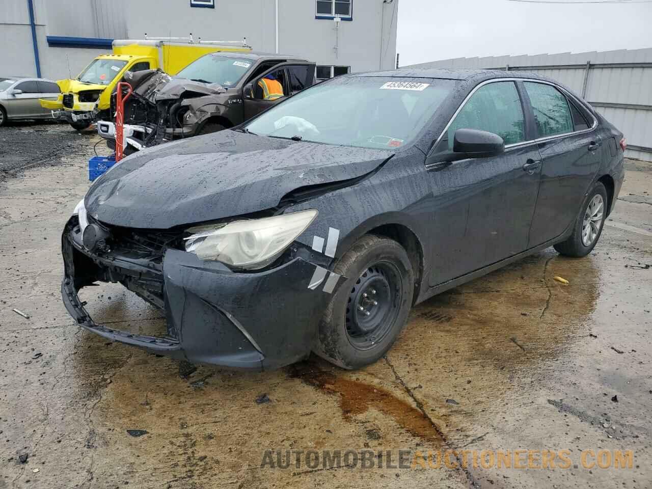 4T1BF1FK1FU062915 TOYOTA CAMRY 2015