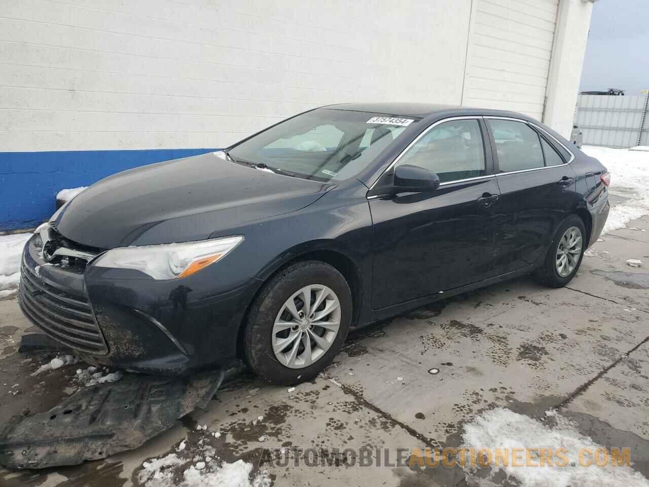 4T1BF1FK1FU072294 TOYOTA CAMRY 2015