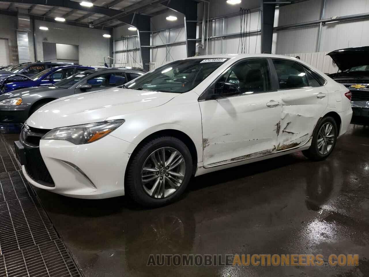 4T1BF1FK1FU077687 TOYOTA CAMRY 2015