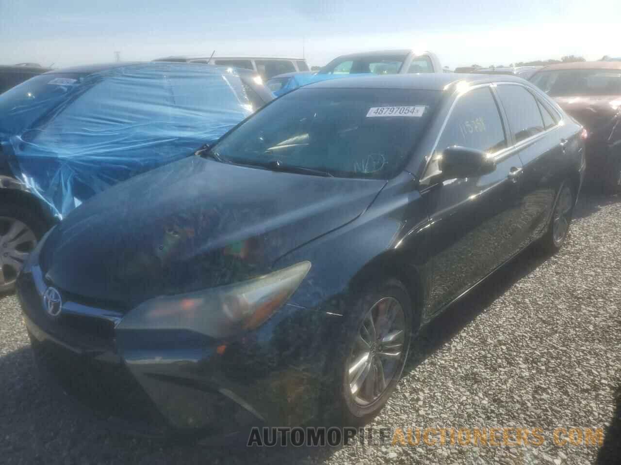 4T1BF1FK1FU478883 TOYOTA CAMRY 2015