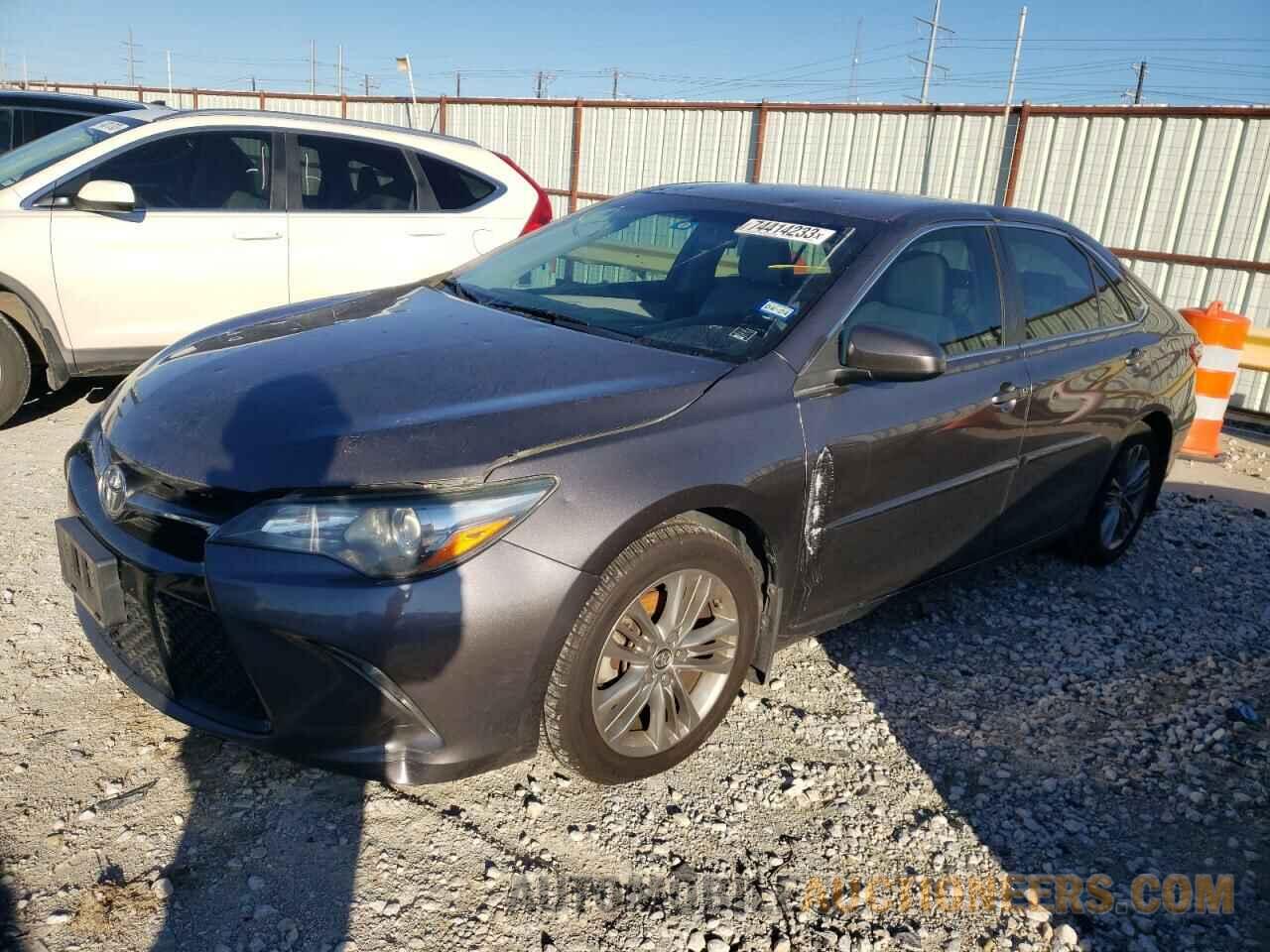 4T1BF1FK1FU482979 TOYOTA CAMRY 2015