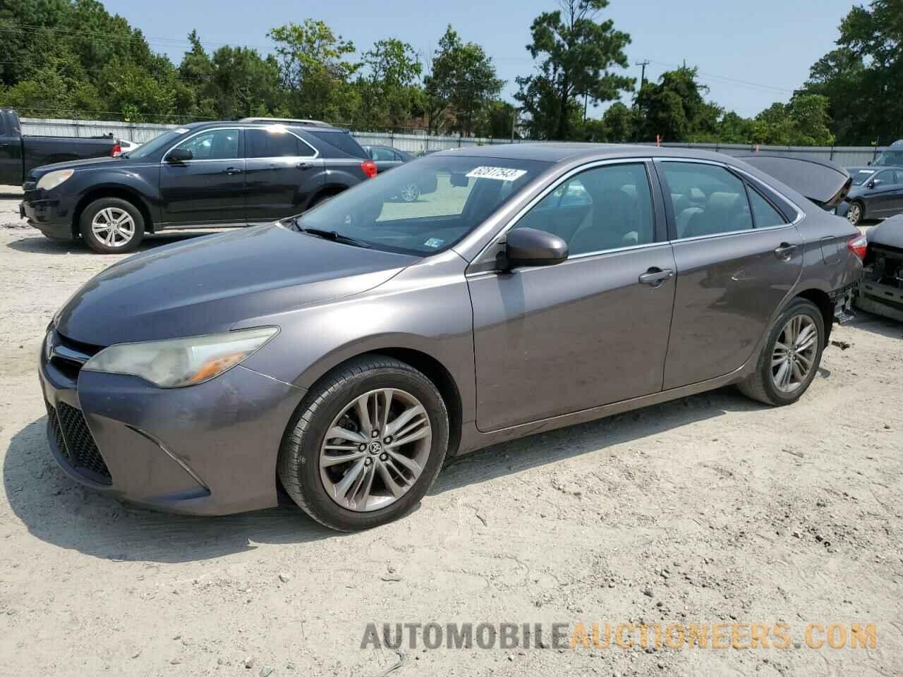 4T1BF1FK1FU482996 TOYOTA CAMRY 2015