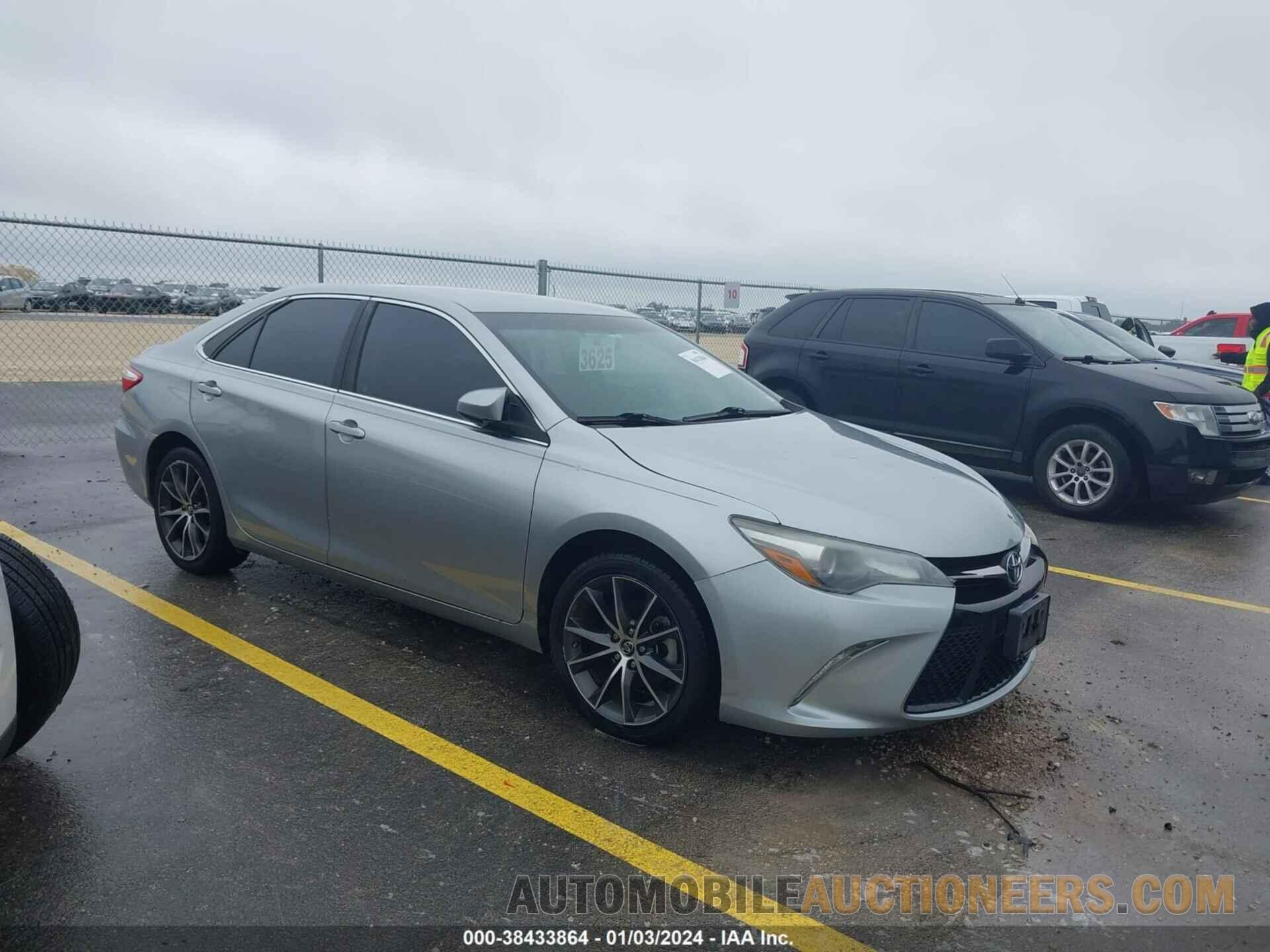 4T1BF1FK1FU488992 TOYOTA CAMRY 2015